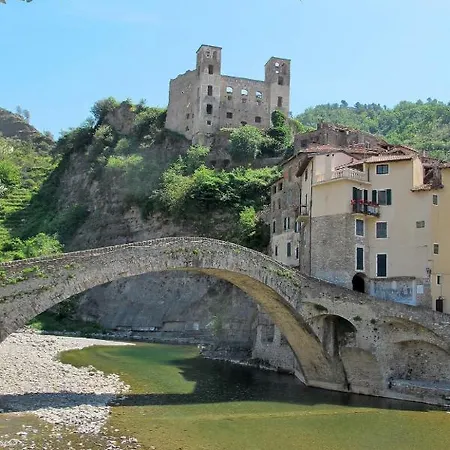 Apartamento Locazione Turistica La Antica Torre Dolceacqua